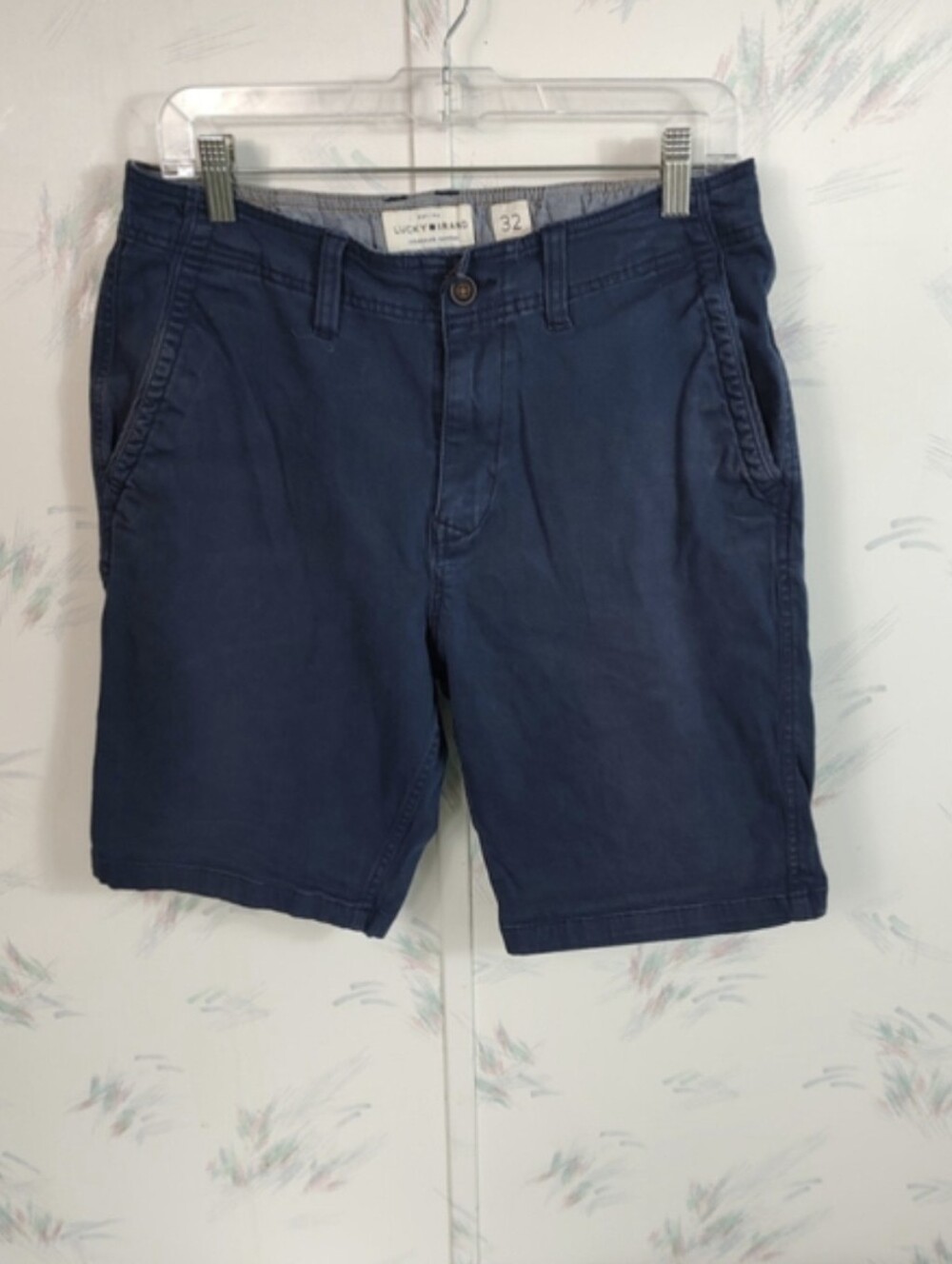 Men's Lucky Brand Flat Front Shorts, Blue, Size 32 Saturday Stretch
